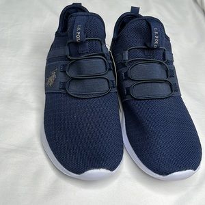 USPA navy blue tennis shoes